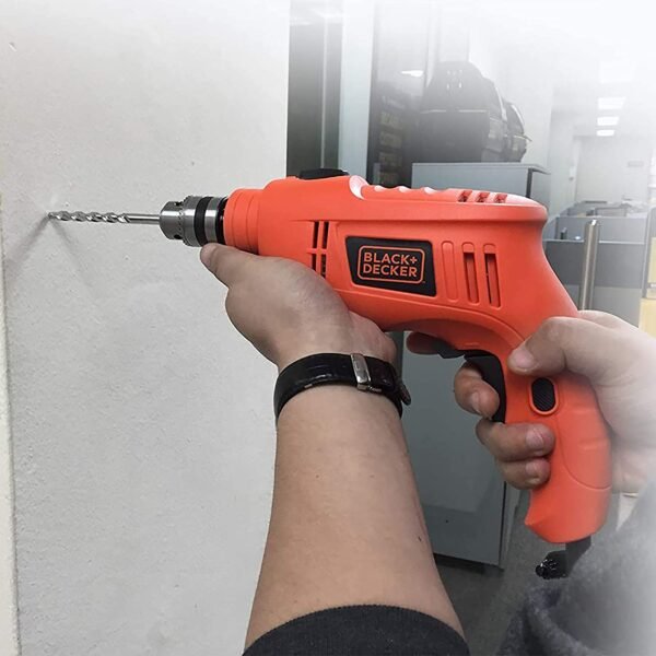 Black & Decker: TB555 Premium Drill Machine Impact 550W (Variable Speed) - Image 2
